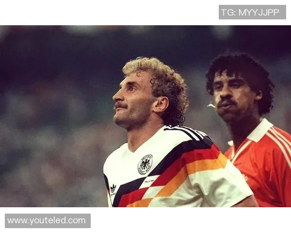 德国足球明星的荣耀与传奇11位球星的故事与成就回顾 德国足球明星的荣耀与传奇11位球星的故事与成就回顾