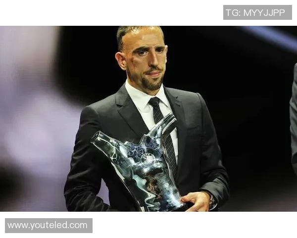 巴黎足球明星男球员全名汇总及其成就介绍 巴黎足球明星男球员全名汇总及其成就介绍